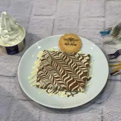 Nutella Crepe With Ice Cream